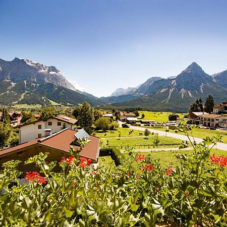 Tirolerhof Hotel Lermoos Exterior photo