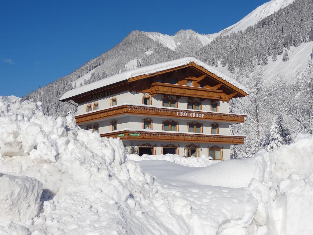 Tirolerhof Hotel Lermoos Exterior photo