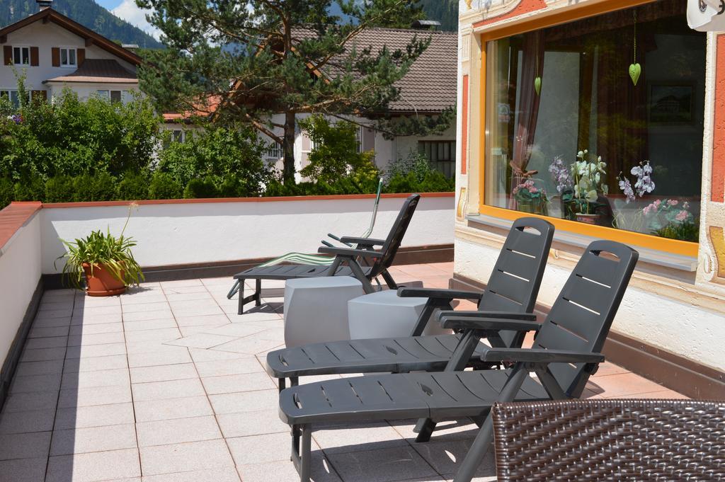 Tirolerhof Hotel Lermoos Exterior photo